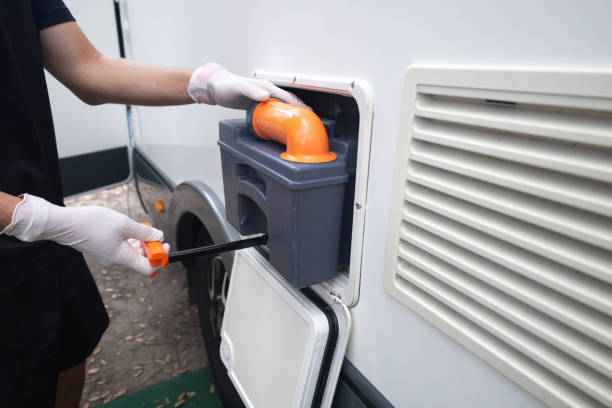 Best Portable toilet rental cost  in Orono, MN